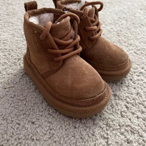 Ugg boots (toddler)
